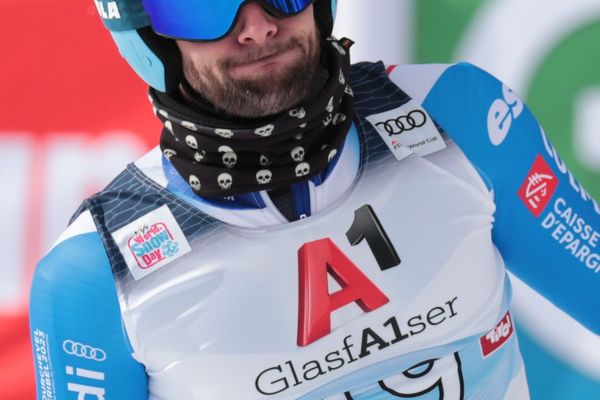 Thibaut Favrot avait terminé à la 10e place de la première manche de la coupe du monde en slalom géant, le Strasbourgeois est évidemment déçu de devoir mettre un terme à sa saison sur blessure