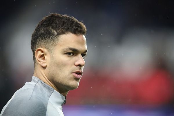 Quand un club de National 2, l'AS Saint-Priest, annonce le recrutement d'Hatem Ben Arfa.