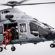 L'hélicoptère H160 de la Marine nationale en exercice en mars 2024 au large du Cotentin.