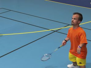 Cet événement était l'occasion pour des personnes de petite taille de tester des sports comme le badmington ou le basket, à Toreilles près de Perpignan.