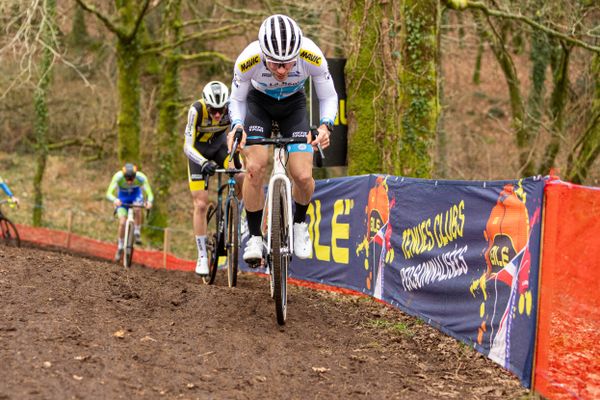 France 3 Bourgogne-Franche-Comté diffuse sur ses antennes numériques les épreuves Elite Femmes et Elite Hommes de la Coupe de France de cyclo-cross Nommay 2024.