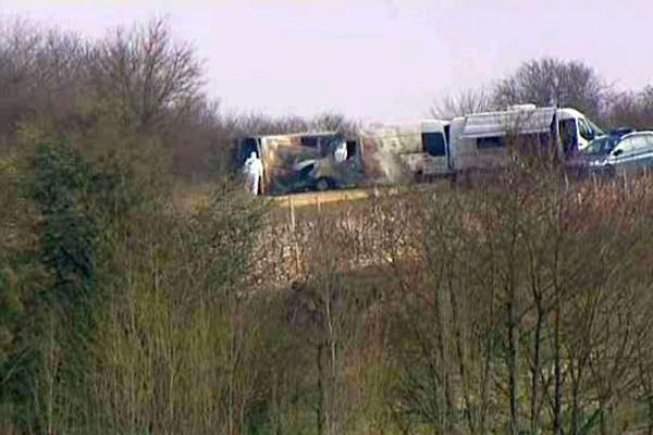 Un commando avait attaqué deux fourgons de bijoux sur l'A6 dans l'Yonne en mars 2015. 