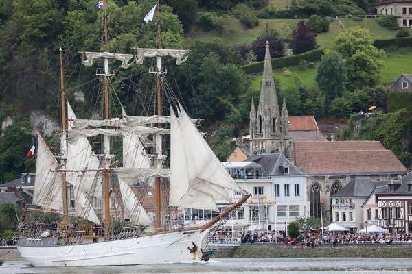 "Le Français" a participé à la Grande Parade de l'Armada en 2023