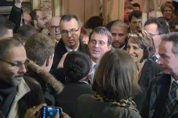 Manuel Valls et Marisol Touraine en meeting à Tours pour les élections départementales.