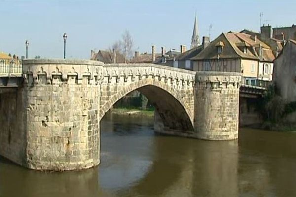 Le pont de Montmorillon dans la Vienne