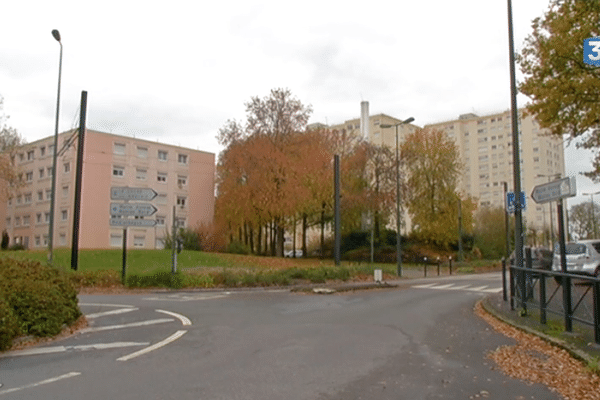 Les quartiers Nord de Nantes, près de l'arrêt de tramway Santos-Dumont (Ligne 2 Orvault-Grand-Val)