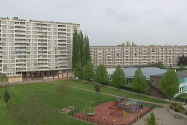 La cité compte 800 logements