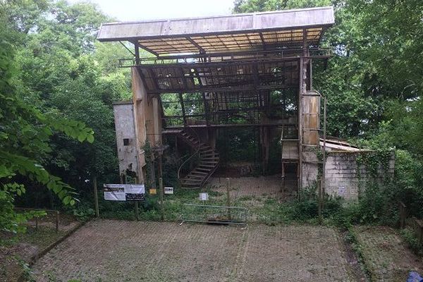 Il y a plus de 20 ans, ce café-théâtre de L'Isle-Jourdain accueillait des représentations.