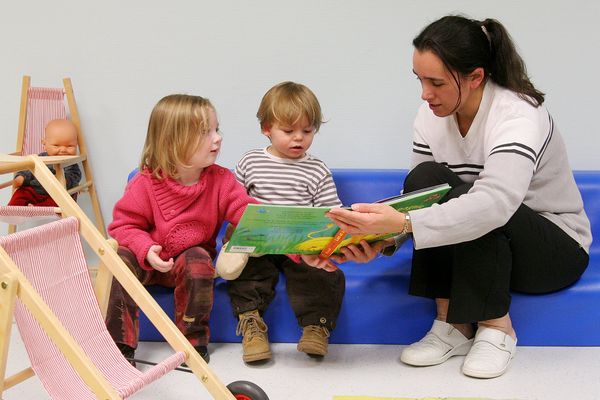 Le secteur de la petite enfance peine à recruter du personnel.