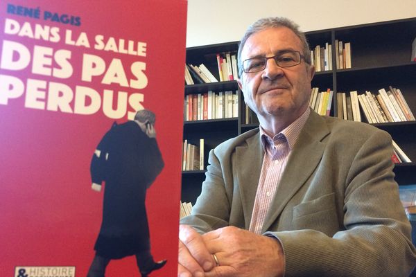 "Dans la salle des pas perdus" est sorti le 3 avril 2017 aux éditions De Borée. 