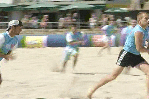 Le Beach Rugby finit sa tournée des plages à Quiberon