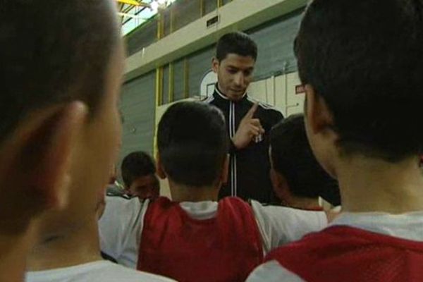 L'académie de futsal du Petit Bard à Montpellier compte 130 jeunes de 4 à 16 ans - avril 2015.