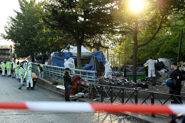 Des agents municipaux et des forces de l'ordre ont évacué le camp de Forceval le 5 octobre dernier.