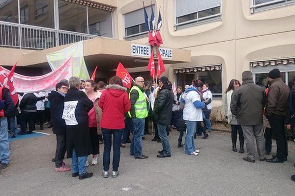 Manifestation ce mercredi 23 mars des personnels de l'hôpital d'Aubusson