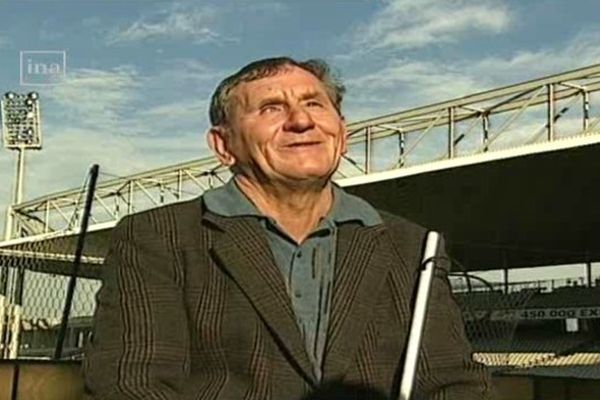 René Orts en février 2000 dans l'enceinte du stade de Gerland à Lyon