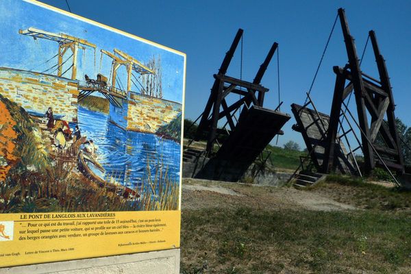 Le pont de Langlois dit le pont Vang Gogh à Arles.