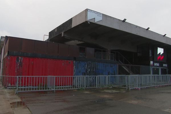 Le Warehouse à Nantes est la plus grande discothèque de l'ouest et attire 300 000 visiteurs chaque année