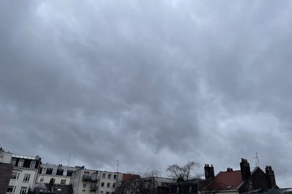 Lille dans les nuages