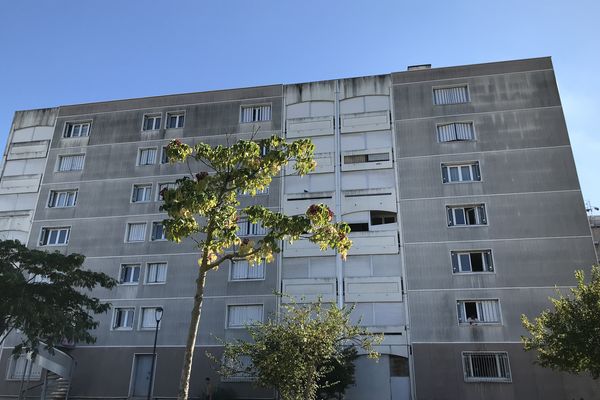 Les auteurs présumés des coups de feu affirment ne pas avoir tité en direction des policiers. Valence, (Drôme) quartier Fontbarlettes, illustration.