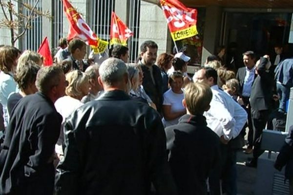 Les salariés de Plastimo devant le Tribunal de Commerce de Lorient ce matin