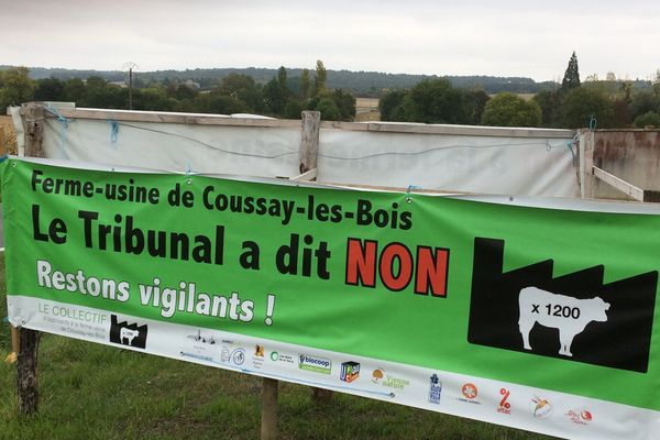 Les habitants continuent de s'opposer au projet d'une ferme de 1200 taurillons à Coussay-kes-Bois (86)