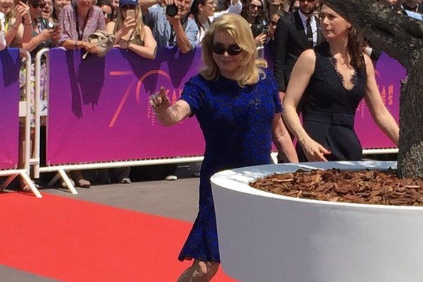 Catherine Deneuve à Cannes, mardi 23 mai