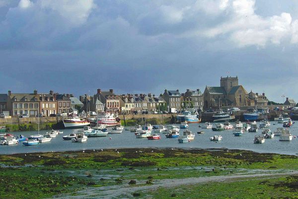 Retour progressif des éclaircies ce SAMEDI à Barfleur, dans le Cotentin.