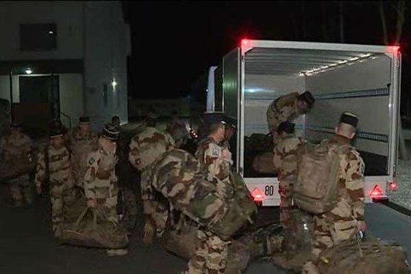 Une quarantaine de soldats du RICM est partie de Poitiers hier soir pour une mission de 4 mois dans la cadre de l'opération Barkhane.