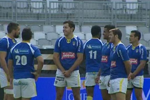 Les Jaunards ont fait leur première et unique apparition vendredi matin sur la pelouse du nouveau stade bordelais.