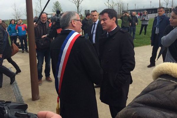 Manuel Valls, ce lundi, à son arrivée au Centre d'information touristique du Mont-Saint-Michel