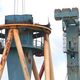 Le chantier de déconstruction des grues portuaires 30 et 40 et des infrastructures du bassin numéro 10 de la base navale de Brest devrait s'étaler sur 18 mois