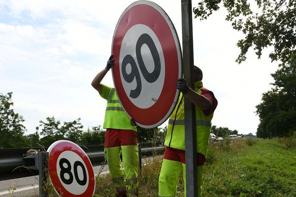 Dans l'Allier, le Conseil Départemental travaille au retour des 90 km/h sur les 5200 kilomètres de routes départementales.