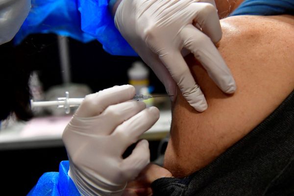 Dans le Puy-de-Dôme, en date du 7 décembre, 76,5% de la population ont reçu 2 doses de vaccination.