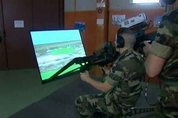 Manœuvres militaires virtuelles à Draguignan