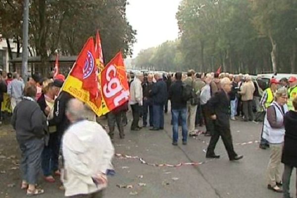 Les retraités dans les rues de Bourges. 