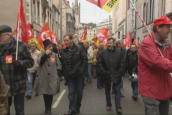 Le syndicat CGT a défilé ce matin à Limoges.