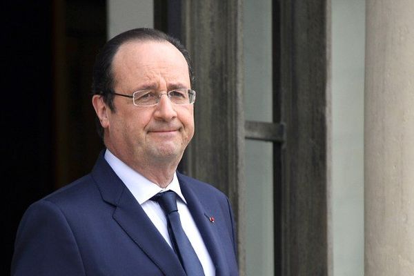 Revue de presse : François Hollande se lance à la reconquête des français