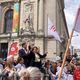 La maire de Lille, Martine Aubry, lance les festivités devant l’Opéra de Lille à 16 heures.