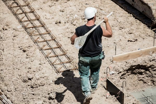 Le bâtiment, un secteur qui innove et recherche de la main d'oeuvre : 5 300 emplois seront à pourvoir cette année dans la région Bretagne.