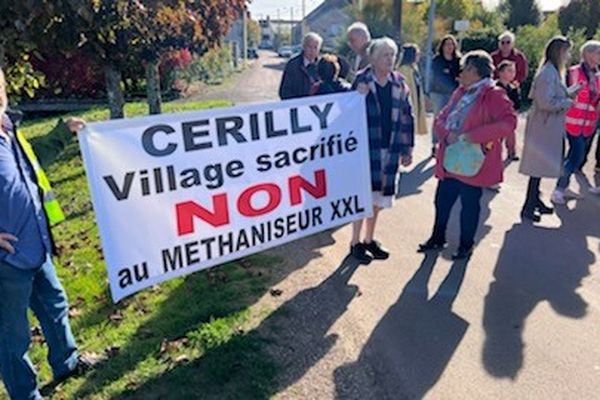 La manifestation avait lieu ce samedi matin à 11h à Cérilly