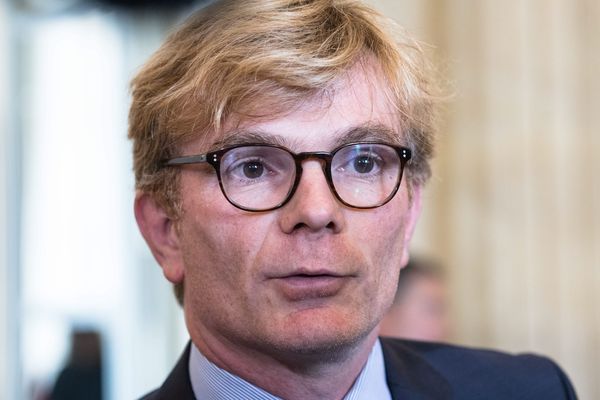 Député LREM et président du groupe Modem, Marc Fesneau a dénoncé l'attitude des reponsables politique de droite. 