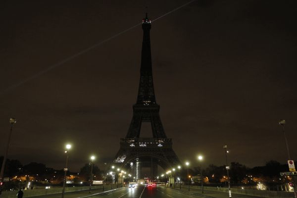 Le stationnement sera interdit dans de nombreuses rues parisiennes