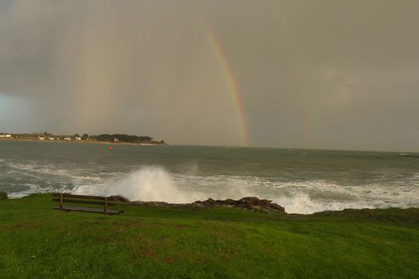 Arc-en-ciel, Pointe de Sainte-Marine