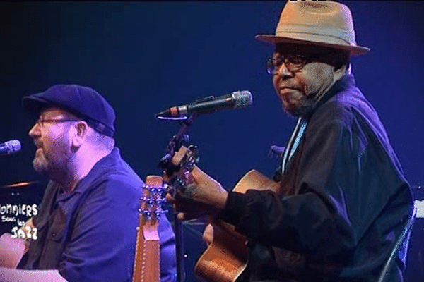 Larry Garner et Michael van Merwyk mardi soir au festival Jazz sous les pommiers à Coutances