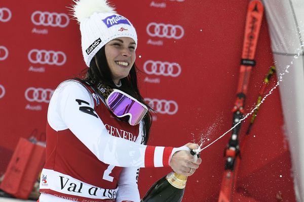 Anna Veith remporte le 2e super G de Val-d'Isère