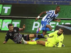 Malgré le retour de Romain Thomas, le Grenoblois Pape Meïssa Ba trompe pour la deuxième fois Anthony Mandrea. Caen perd encore à Grenoble (3-1) et reste relégable.