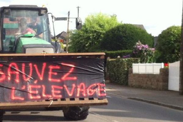 Mobilisation des éleveurs le 21 juillet 2015 à Saint-Brice-en-Coglès