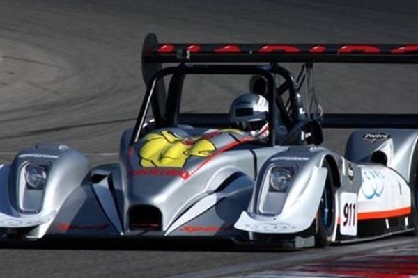 Romain Dumas au volant de sa Norma au Pôle Mécanique à Alès