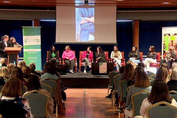 130 lycéens étaient présents pour ce colloque organisé à l'initiative de la CDC.