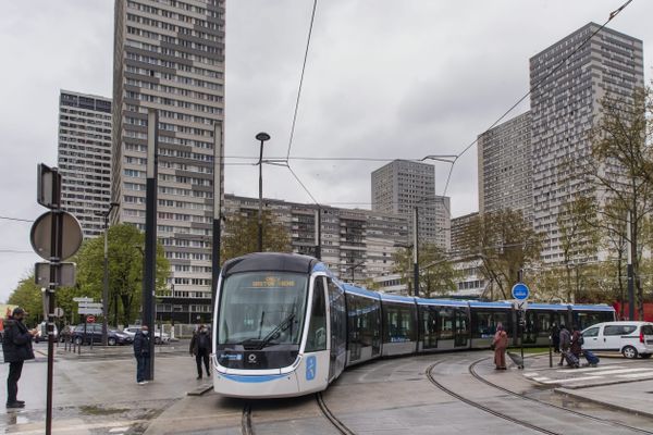 L'accident est survenu sur la ligne T9 (illustration).